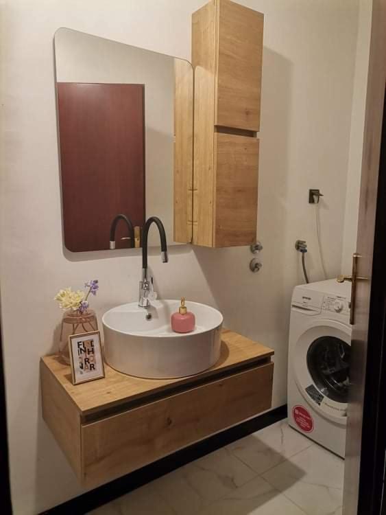Guest House Sunce โนวีวีโนดอลสกี ภายนอก รูปภาพ